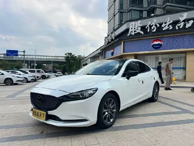 Mazda Atenza 2021, 60 000 км
