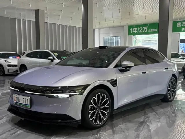 Zeekr 007 2025, 72 000 км