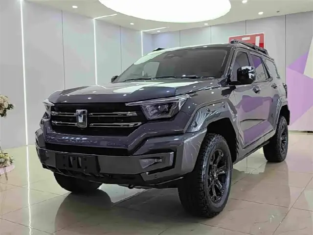 Tank 400 Hybrid 2024, 60 000 км