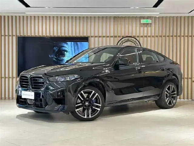 BMW X6 M 2023, 6 500 км