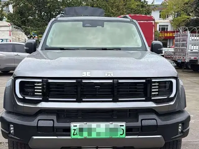 BAIC Beijing BJ40 Hybrid 2025, новый