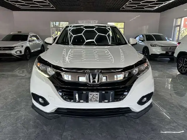 Honda Vezel 2022, 23 000 км