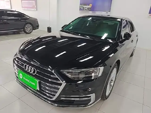 Audi A8 2022, 49 200 км