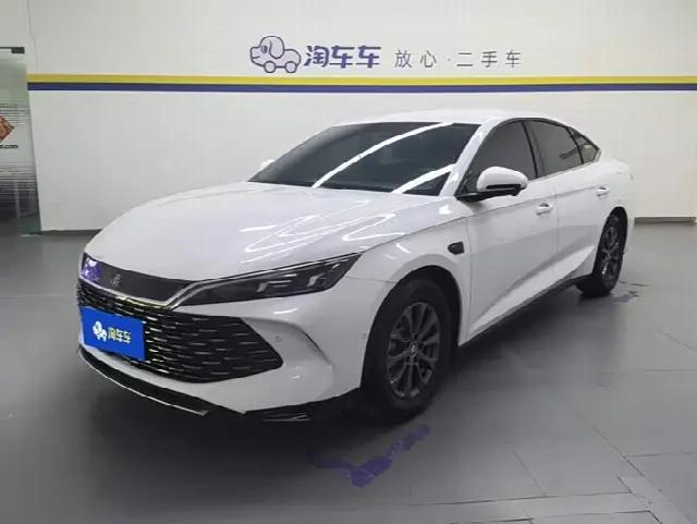BYD Qin L 2025, 17 000 км