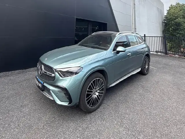 Mercedes-Benz GLC-Class 2024, 18 000 км