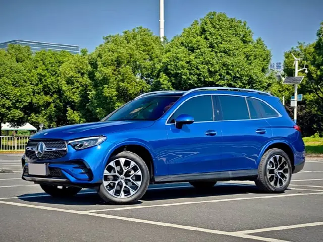 Mercedes-Benz GLC-Class 2023, 25 000 км