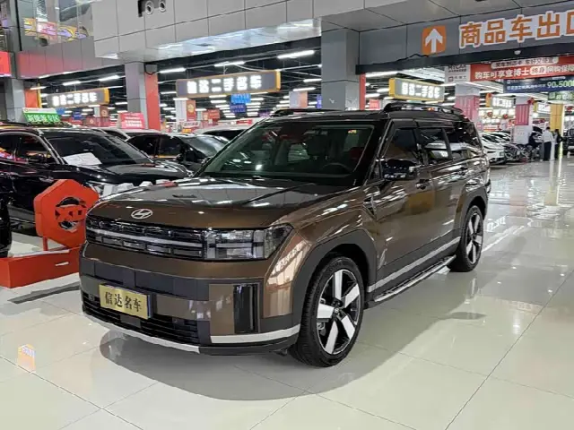 Hyundai Santa Fe 2024, 16 400 км