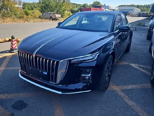 Hongqi H5 Hybrid 2025, новый