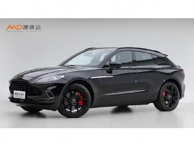 Aston Martin DBX 2022, 22 000 км
