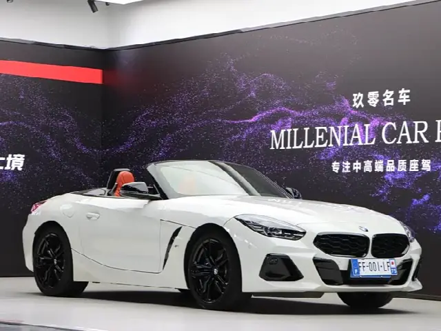 BMW Z4 2023, 5 900 км
