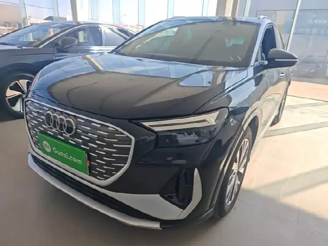 Audi Q4 e-tron 2024, 35 000 км