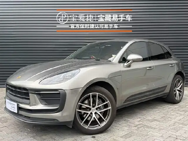Porsche Macan 2023, 25 000 км