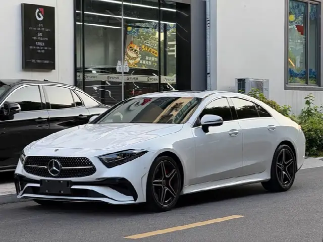 Mercedes-Benz CLS-Class 2023, 30 000 км