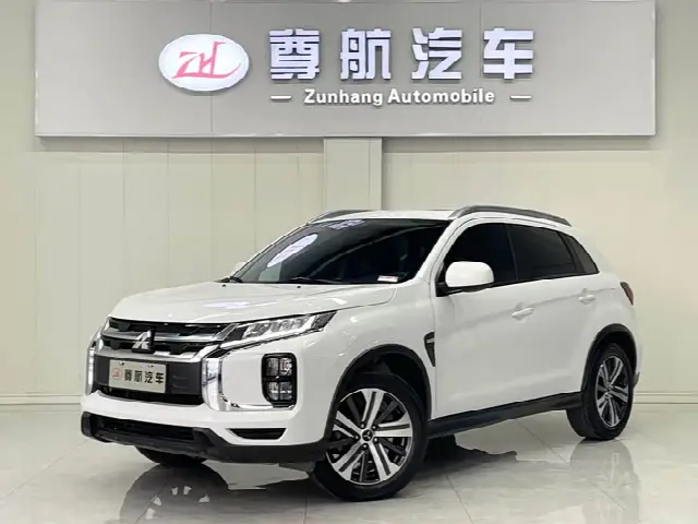 Mitsubishi ASX 2020, 28 000 км