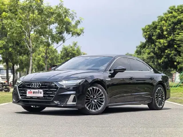 Audi A7L 2024, 25 000 км