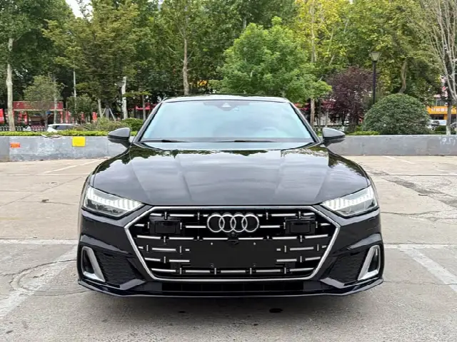 Audi A7L 2024, 40 000 км
