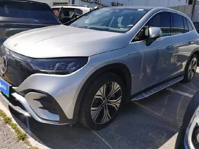 Mercedes-Benz EQE SUV 2024, 27 800 км