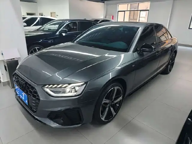 Audi A4L 2024, 29 000 км