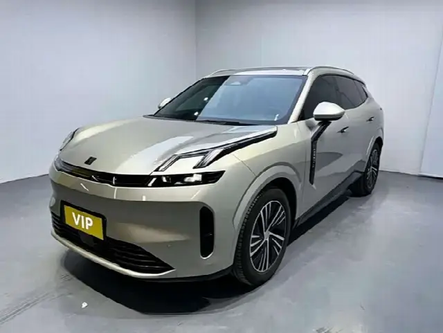 Lynk & Co 08 EM-P Hybrid 2024, 24 000 км