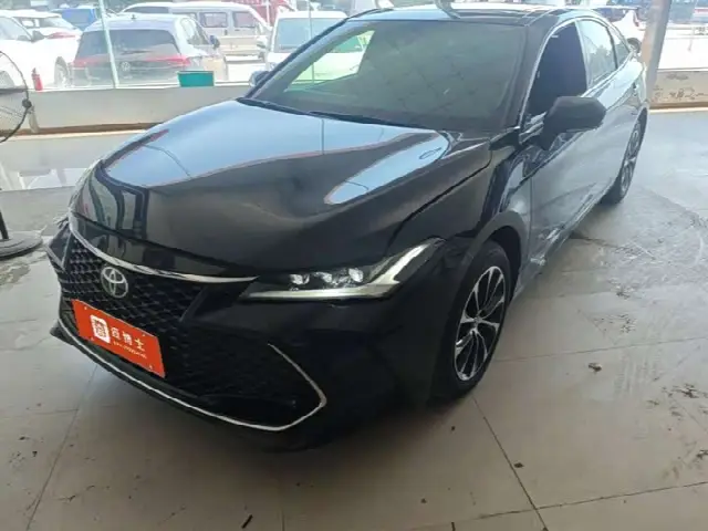 Toyota Avalon 2023, 56 000 км