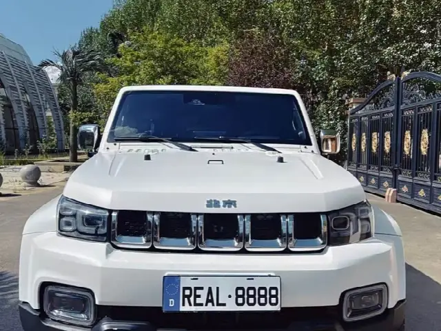 BAIC Beijing BJ40 2023, 28 000 км