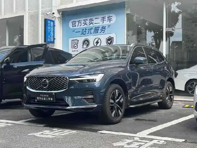 Volvo XC60 2026, новый