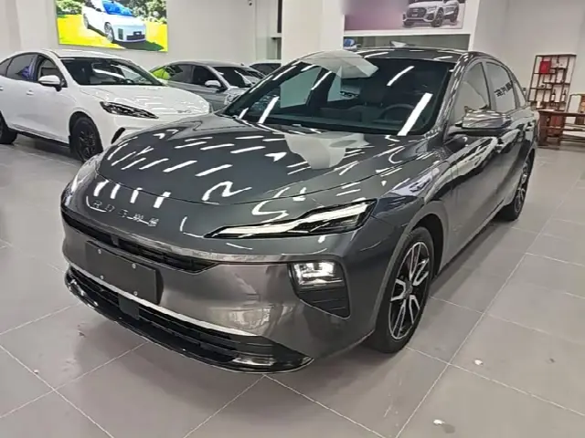 Roewe D6 2025, 16 300 км