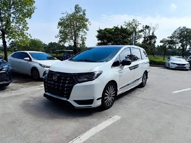 Honda Elysion 2022, 49 000 км