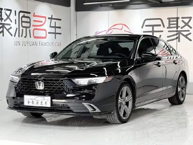 Honda Accord 2023, 43 000 км