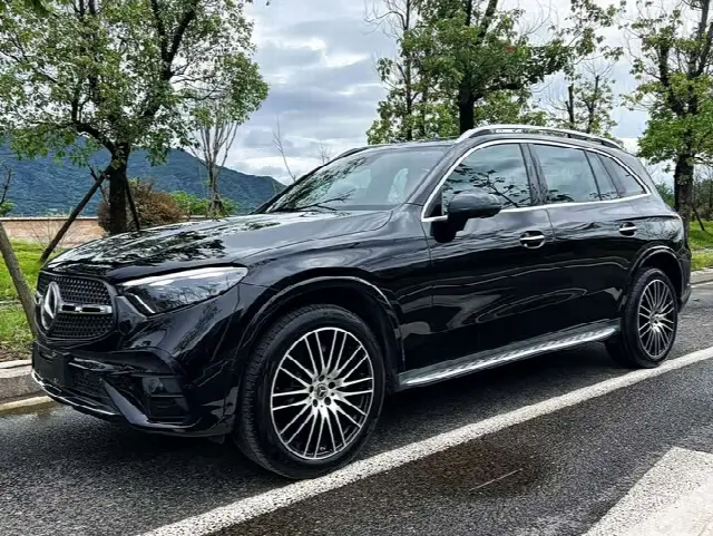Mercedes-Benz GLC-Class 2023, 42 000 км