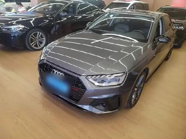 Audi A4L 2022, 56 200 км