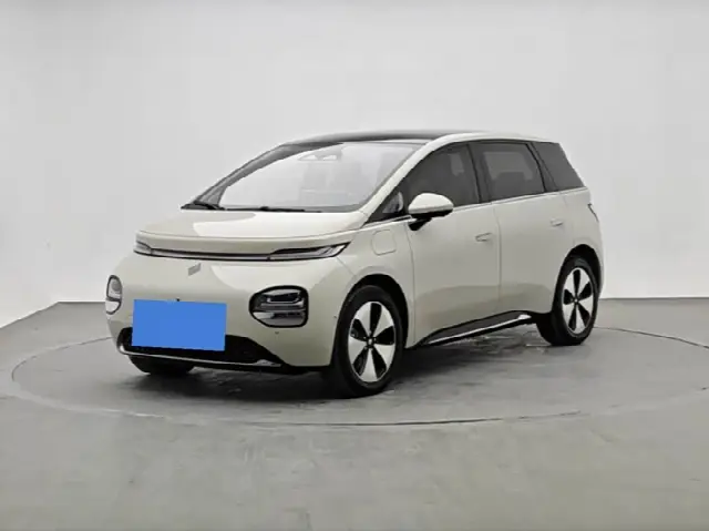 Baojun Yunduo 2023, 32 400 км
