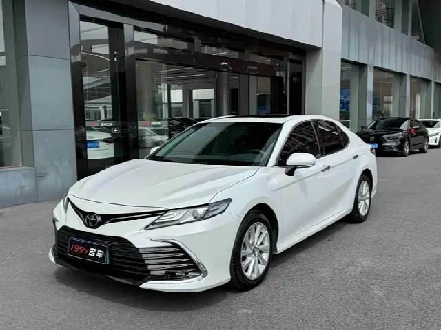 Toyota Camry 2021, 31 000 км