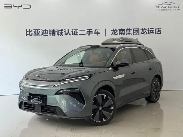 BYD Tang L 2025, 10 000 км