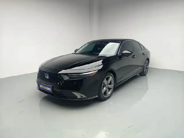 Honda Accord 2025, 28 000 км