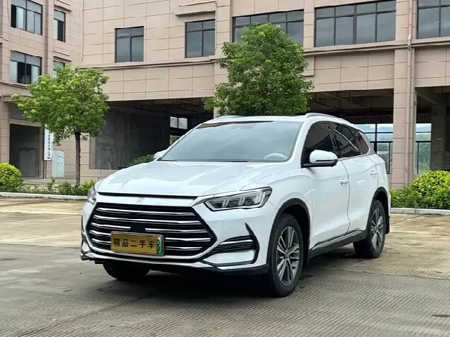BYD Song Pro Hybrid 2022, 60 000 км