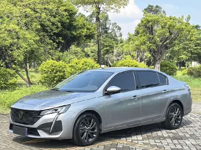 Peugeot 408 2024, 18 000 км