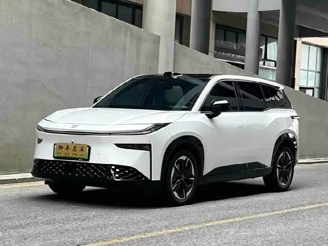 Toyota bZ3X 2025, новый