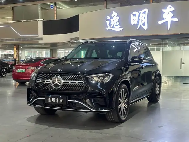 Mercedes-Benz GLE-Class 2024, 30 000 км