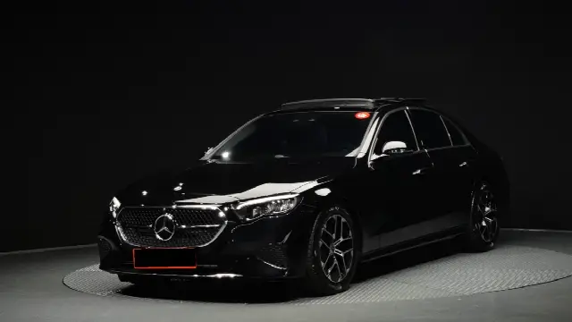 Mercedes-Benz E-Class 2024, 3 812 км
