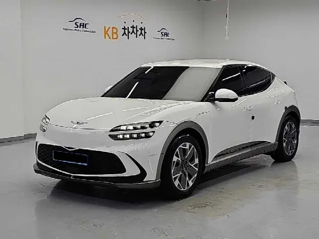 Genesis GV60 2021, 36 247 км