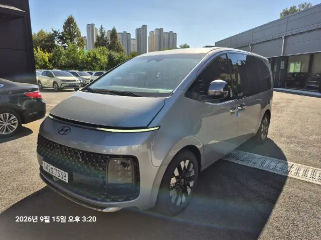 Hyundai Staria 2021, новый
