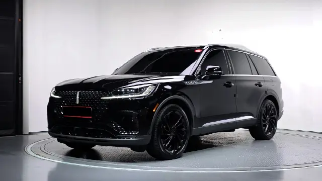 Lincoln Aviator 2019, 18 572 км