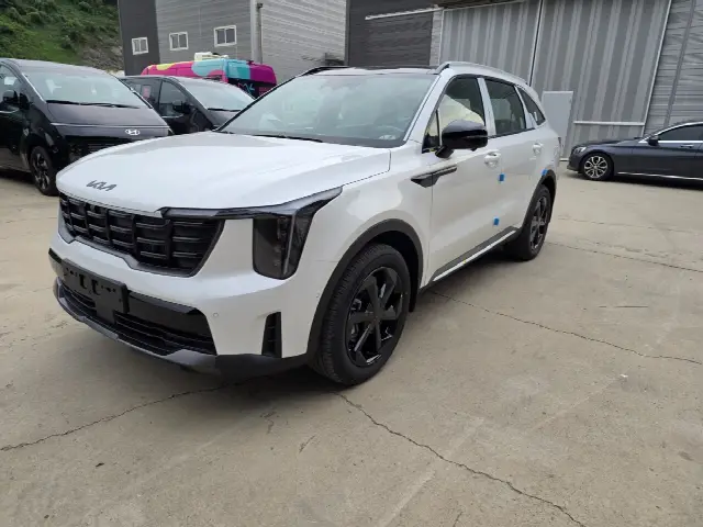 Kia Sorento 2023, новый