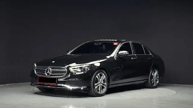 Mercedes-Benz E-Class 2016, 77 320 км