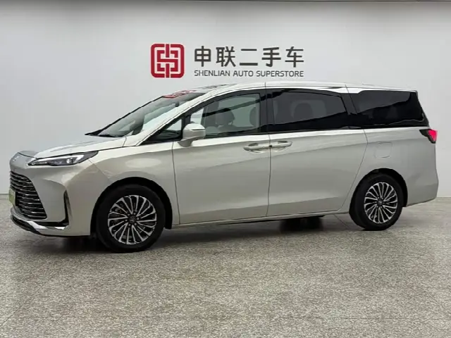 Buick GL8 Hybrid 2025, новый