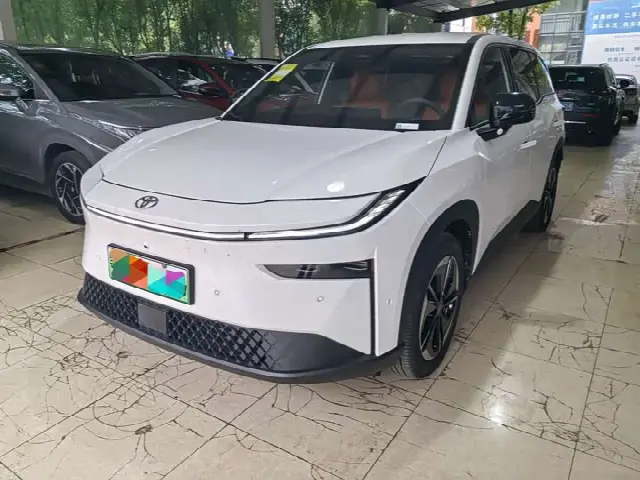 Toyota bZ3X 2026, новый