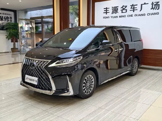 Lexus LM 2020, 78 000 км