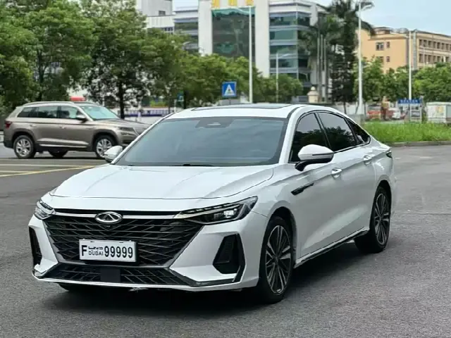 Chery Arrizo 8 2023, 20 000 км