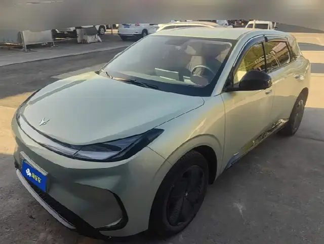 BAIC Arcfox T1 2025, 29 700 км
